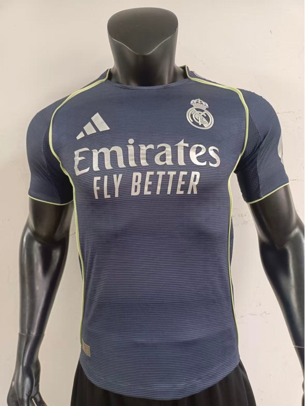 Real Madrid 2025/26 Away Jersey – Fan Version & Player Version Soccer Shirt