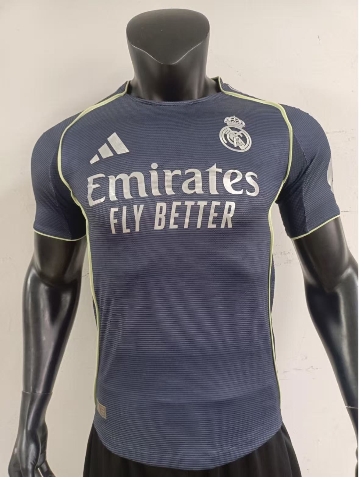 Real Madrid 2025/26 Away Jersey – Fan Version & Player Version Soccer Shirt