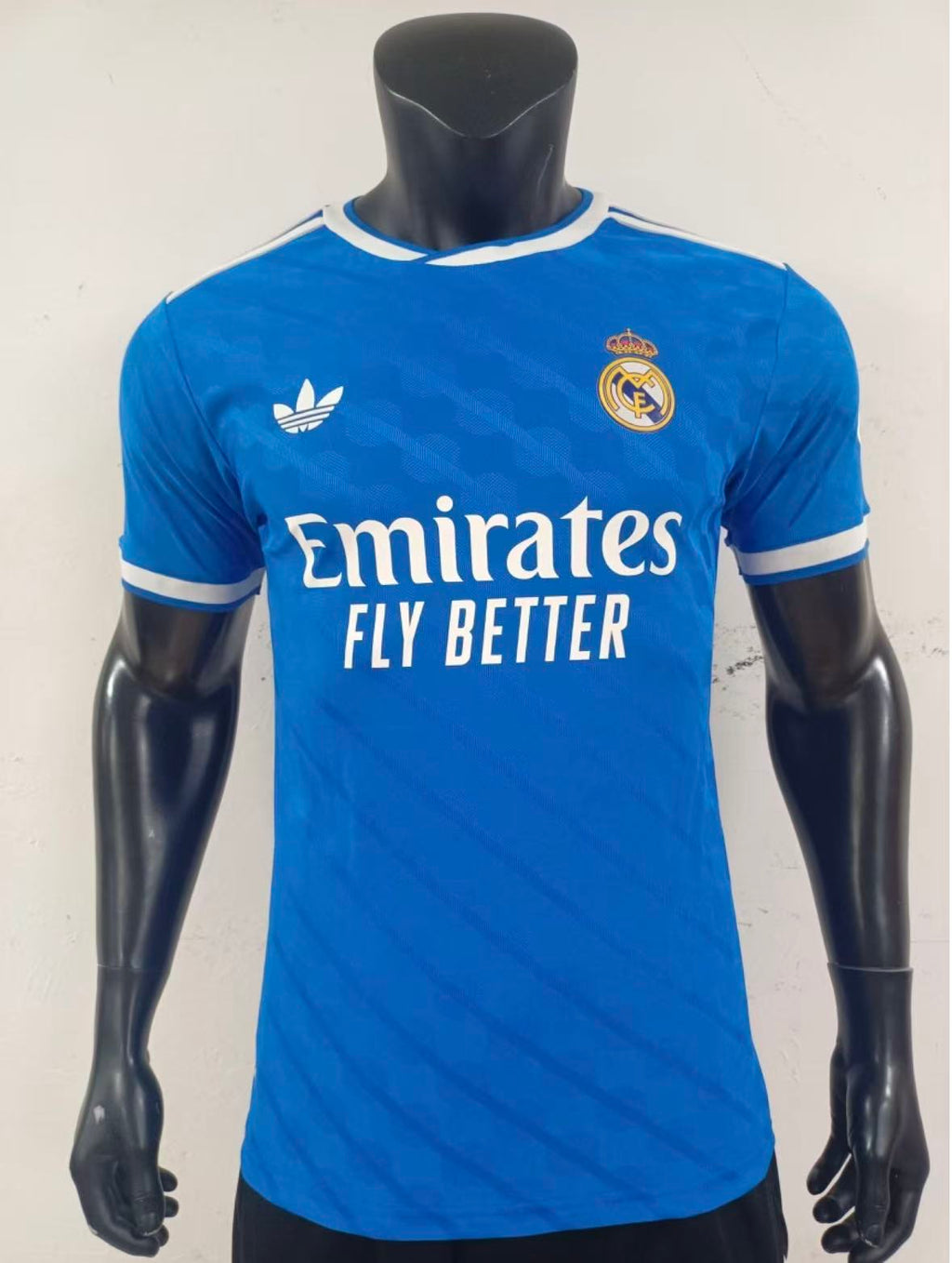 Real Madrid 2025/26 Third Jersey – Fan Version & Player Version Soccer Shirt