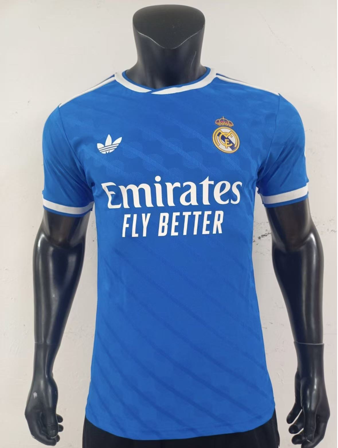 Real Madrid 2025/26 Third Jersey – Fan Version & Player Version Soccer Shirt