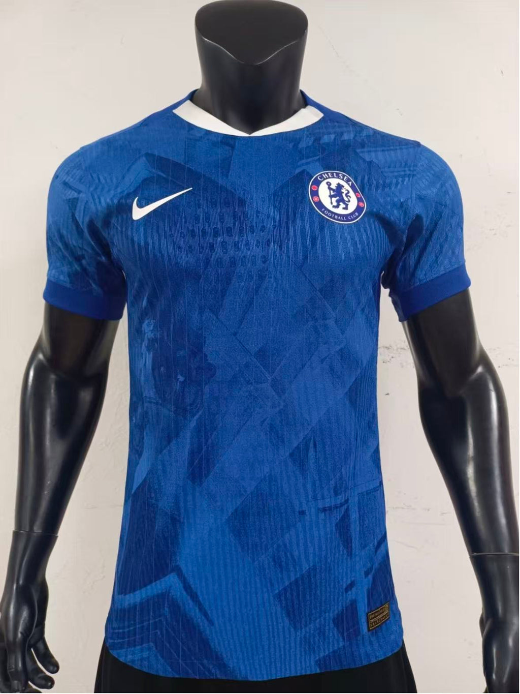 Chelsea 2025/26 Home Jersey – Fan Version & Player Version Soccer Shirt