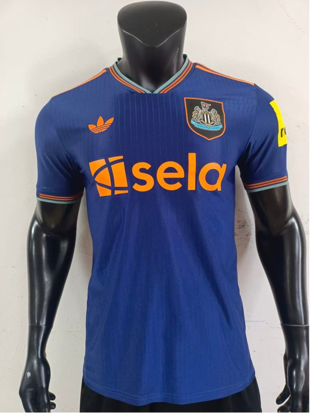 Newcastle United 2025/26 Third Jersey – Fan Version & Player Version Soccer Shirt