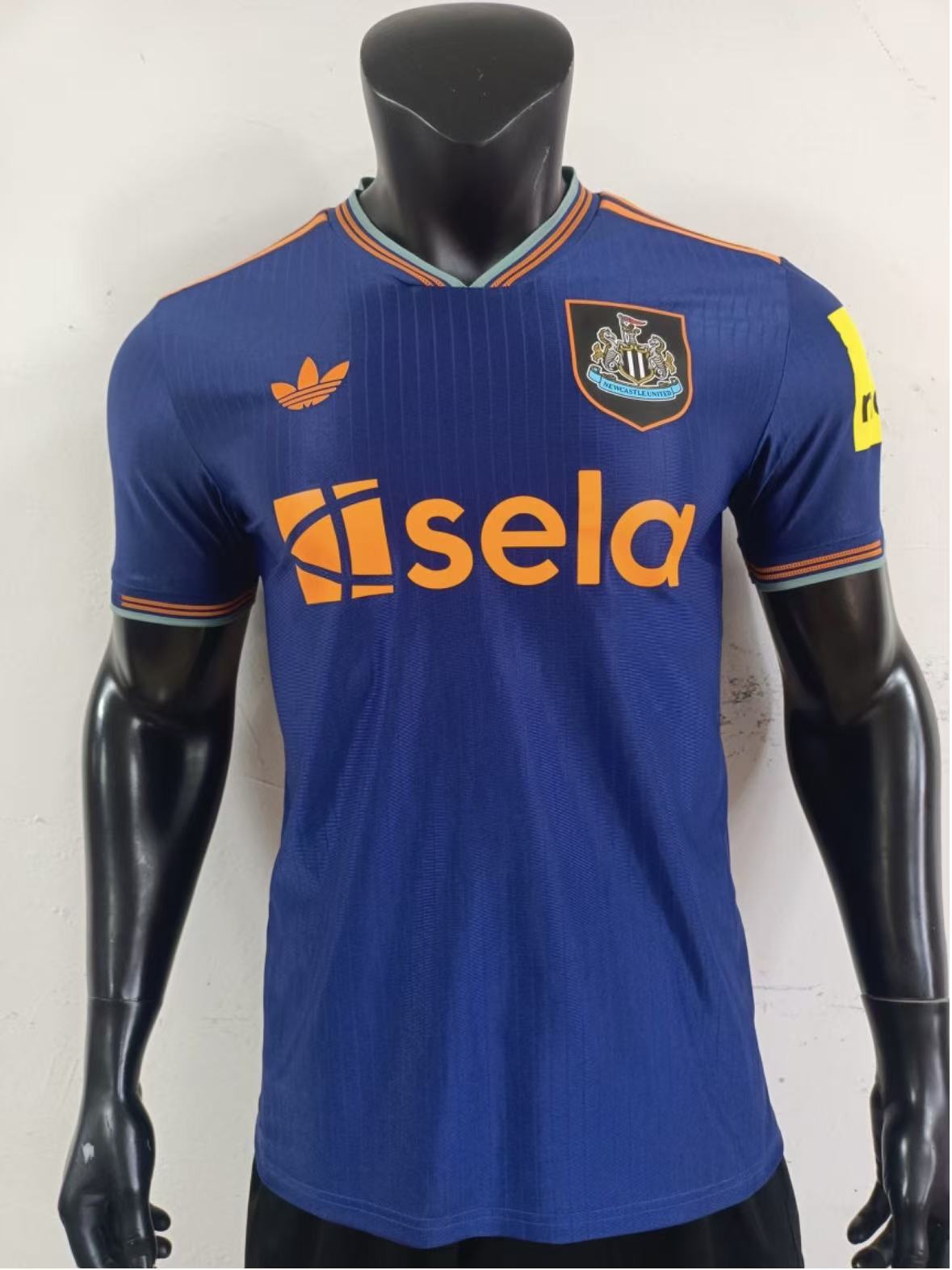Newcastle United 2025/26 Third Jersey – Fan Version & Player Version Soccer Shirt
