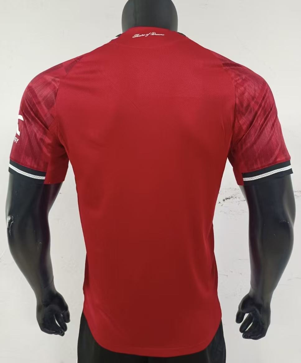 Manchester United 2025/26 Home Jersey – Fan Version & Player Version Soccer Shirt