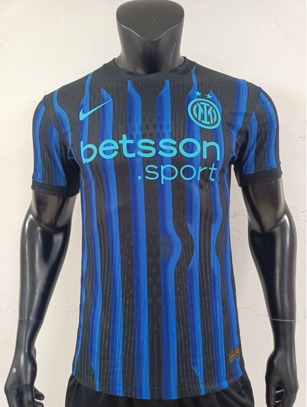 Inter Milan 2025/26 Home Jersey – Fan Version & Player Version Soccer Shirt