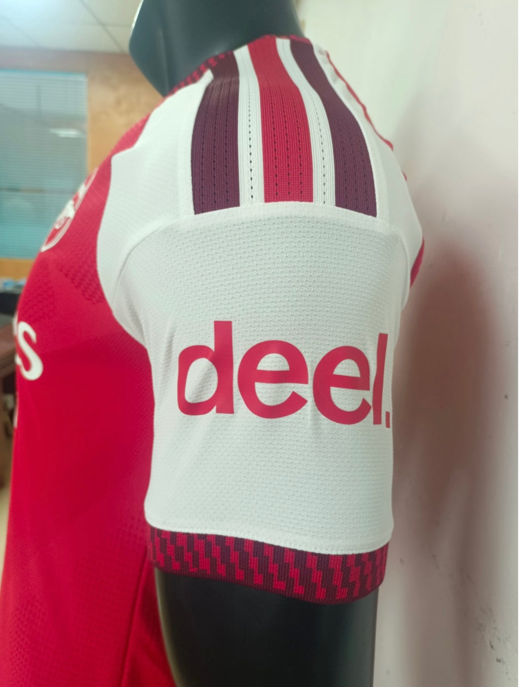 Arsenal 2026/27 Home Jersey – Fan Version & Player Version Soccer Shirt