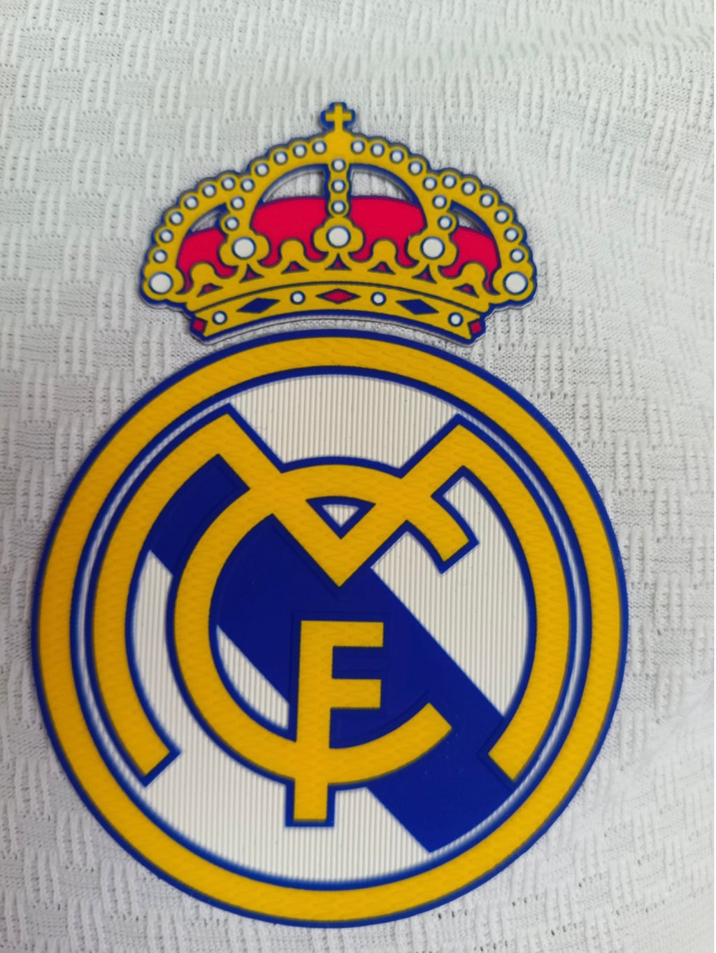Real Madrid 2026/27 Home Jersey – Fan Version & Player Version Soccer Shirt
