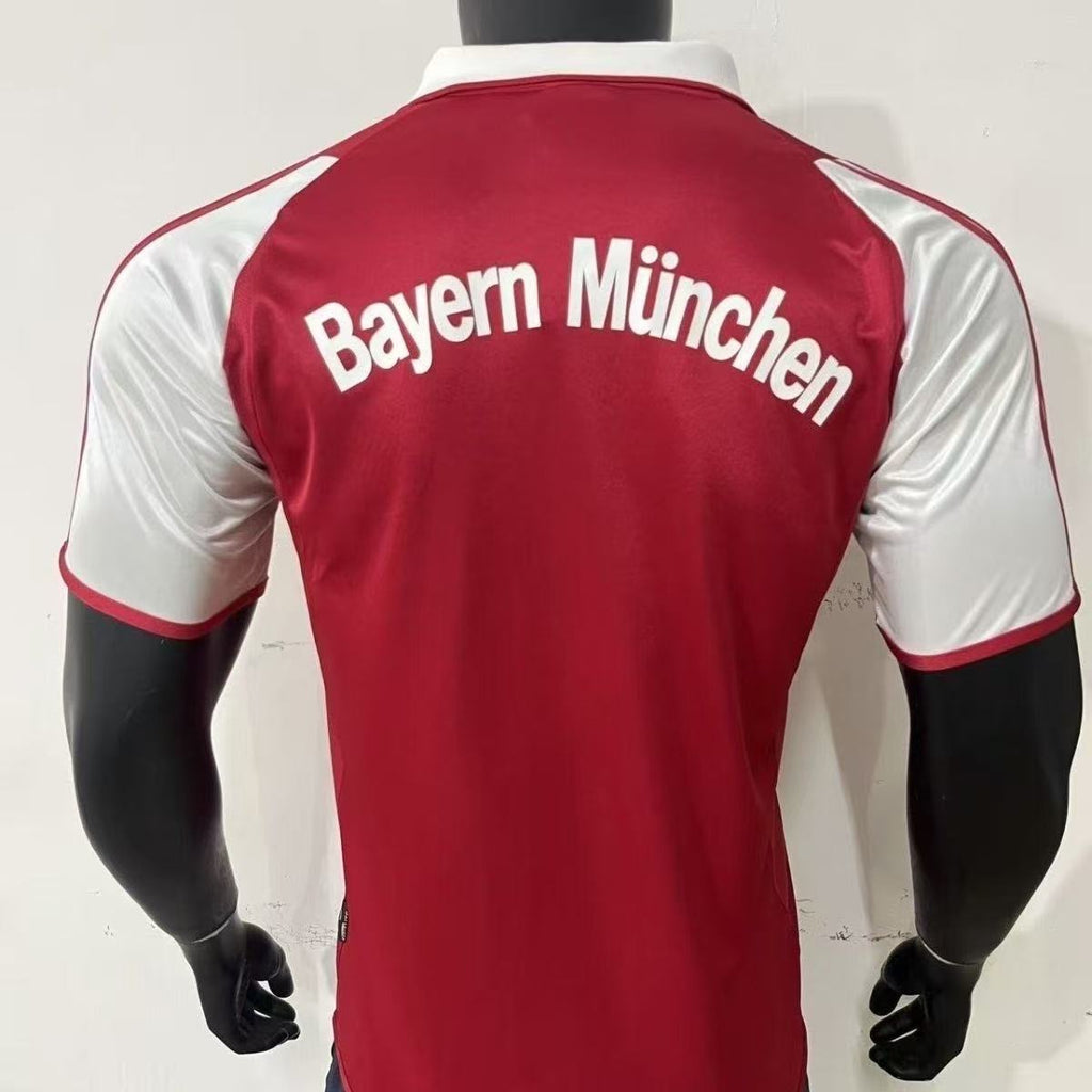 Bayern Munich 2003-04 Home Retro Jersey – Classic Red & White Soccer Shirt